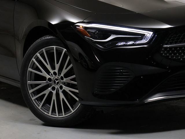 New 2026 Mercedes-Benz CLA 250 4MATIC image 3
