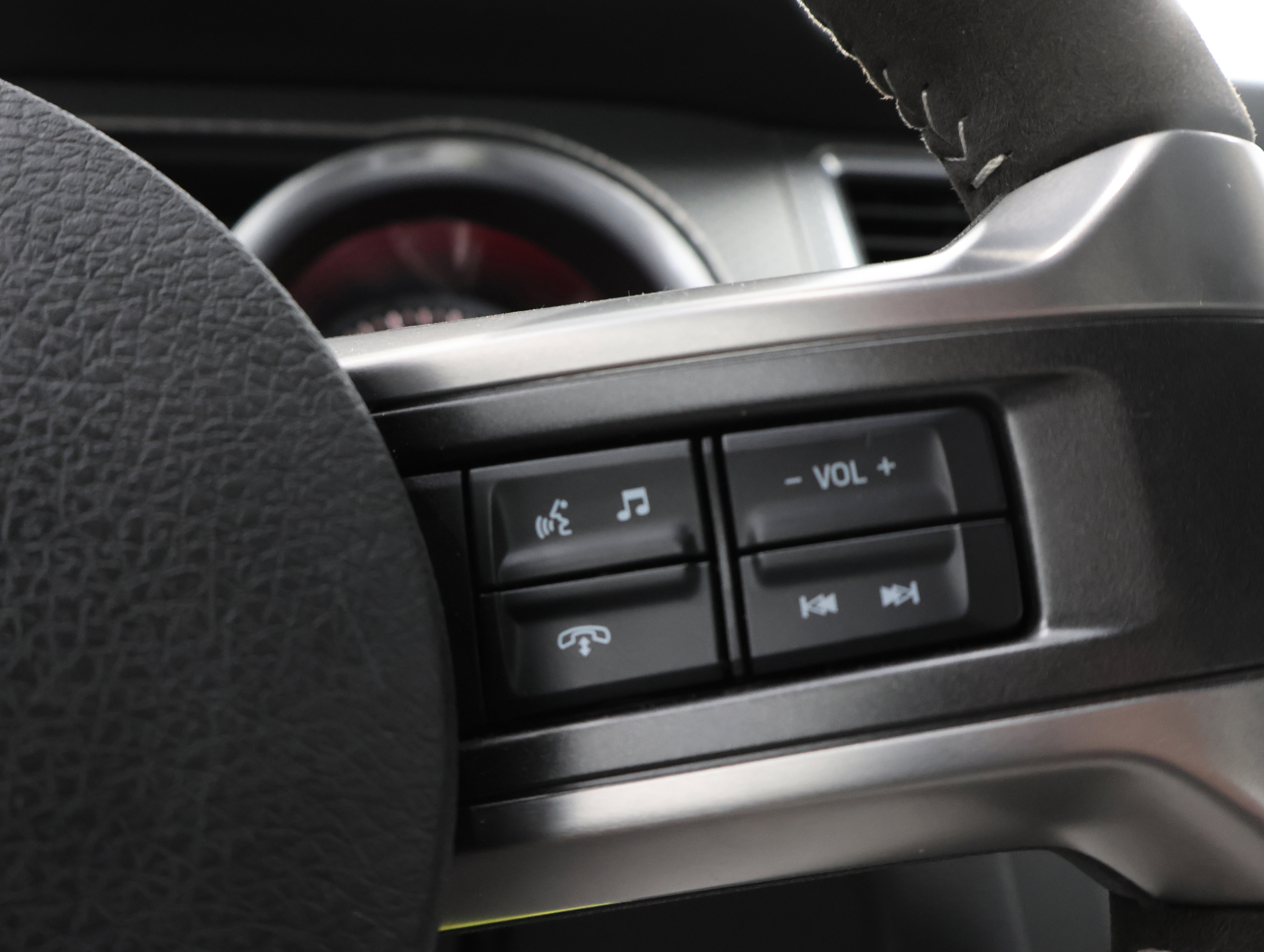 Used 2011 Ford Mustang Shelby GT500 w/ SVT Performance Pkg RWD image 14