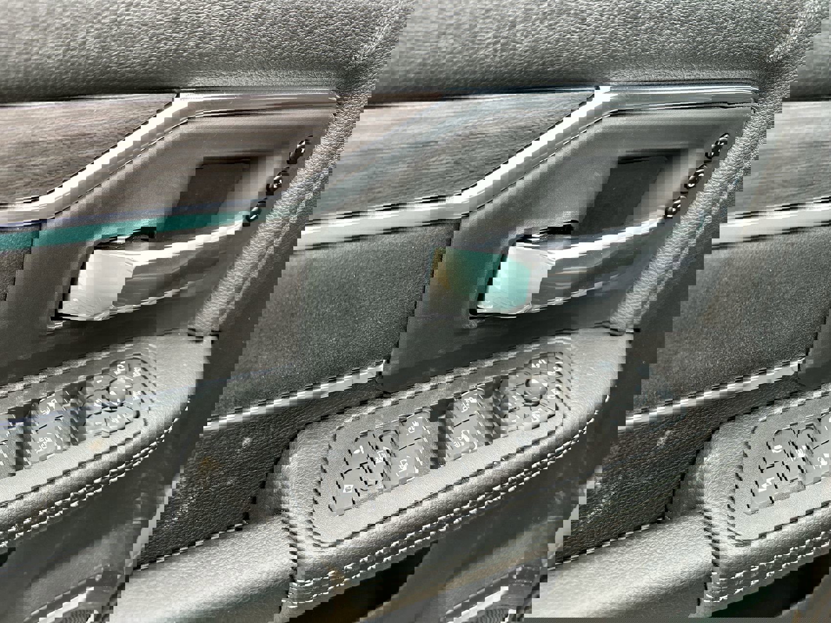 New 2026 RAM 2500 Laramie w/ Night Edition image 13