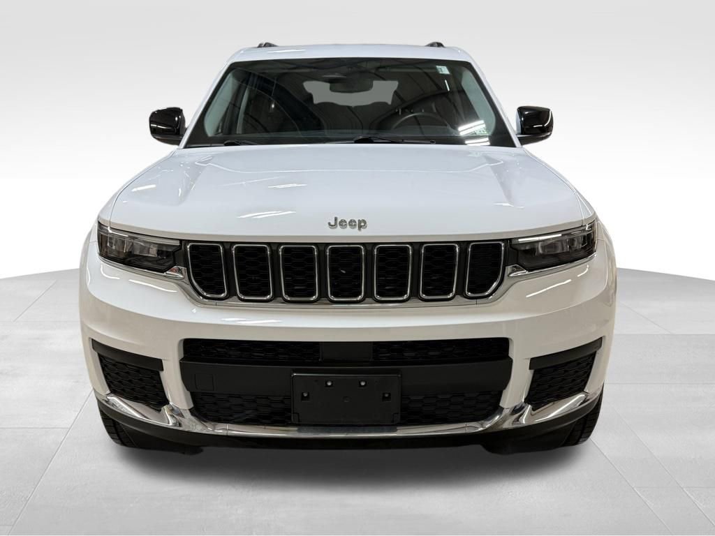 Certified 2023 Jeep Grand Cherokee L Laredo w/ Luxury Tech Group I image 9