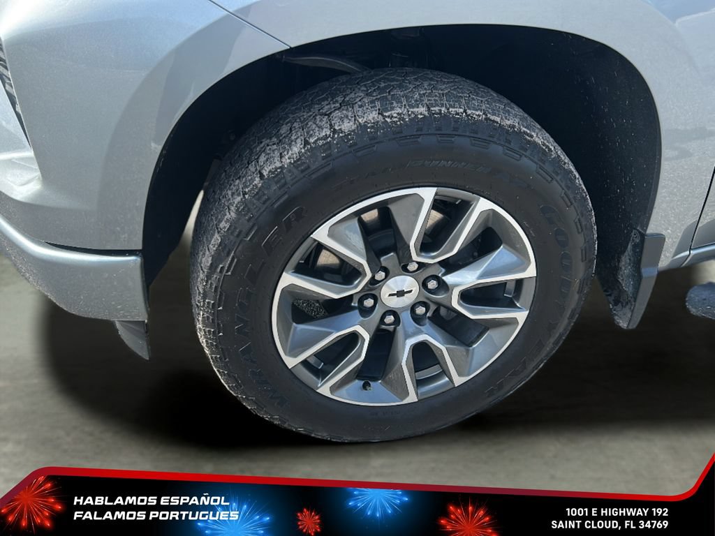 Certified 2025 Chevrolet Silverado 1500 RST AWD/4WD image 33