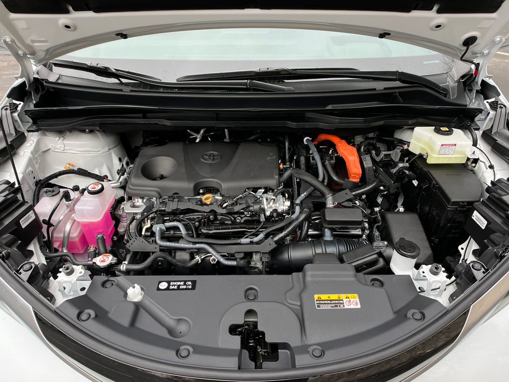 New 2026 Toyota Sienna Platinum image 25