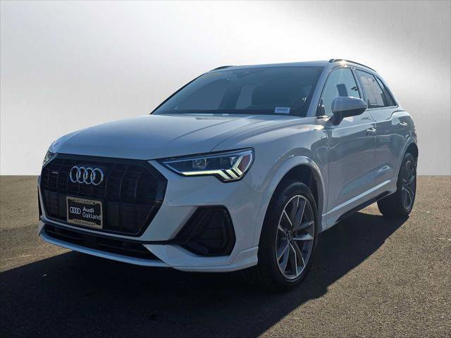 Used 2025 Audi Q3 2.0T Premium image 7