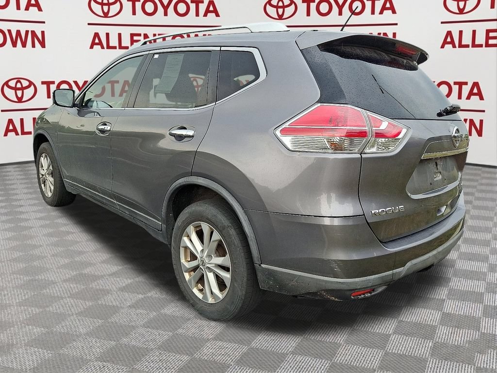 Used 2016 Nissan Rogue SV AWD/4WD image 5