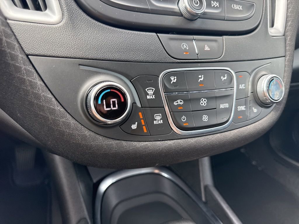 Used 2024 Chevrolet Malibu LT w/ Sport Edition image 21