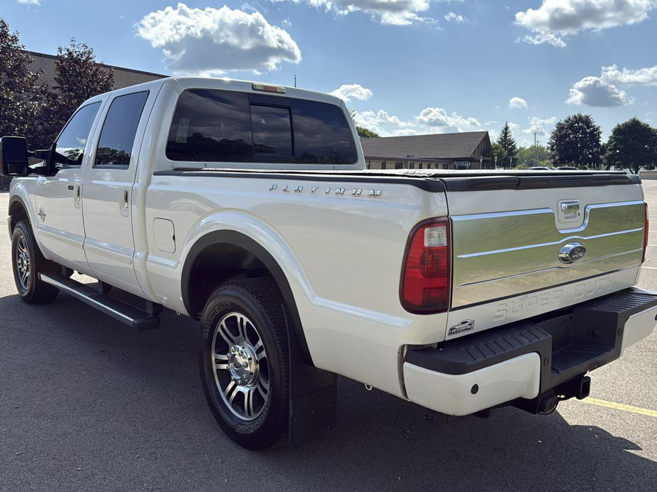 Used 2015 Ford F250 Platinum w/ Platinum Package AWD/4WD image 8