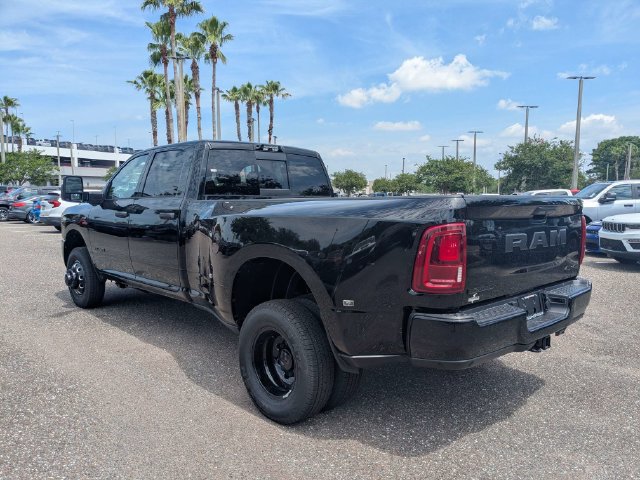 New 2026 RAM 3500 Big Horn AWD/4WD image 6