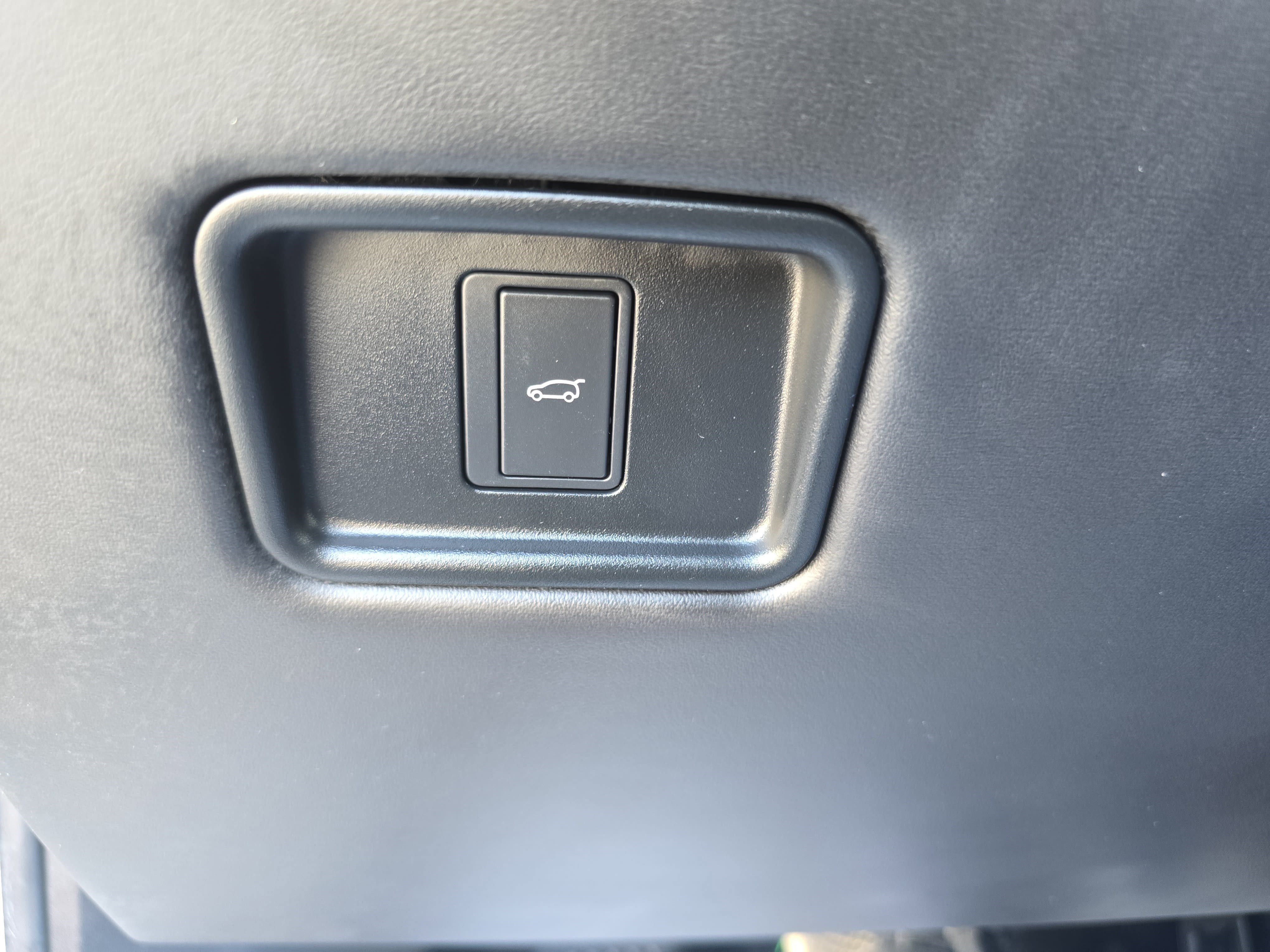 Used 2024 Land Rover Range Rover Sport Dynamic SE image 25