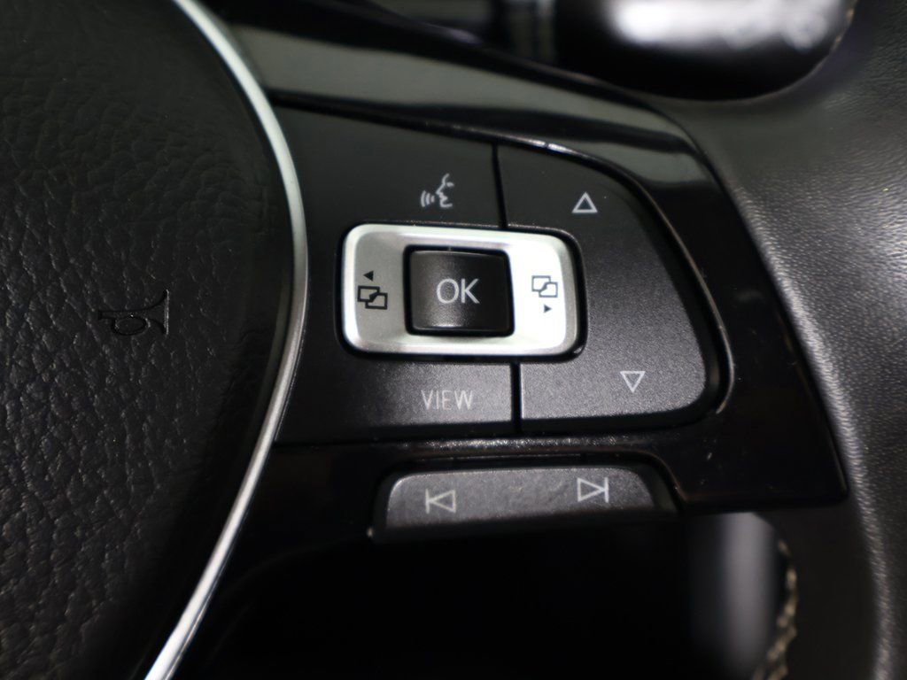 Used 2021 Volkswagen Jetta SEL Premium image 47