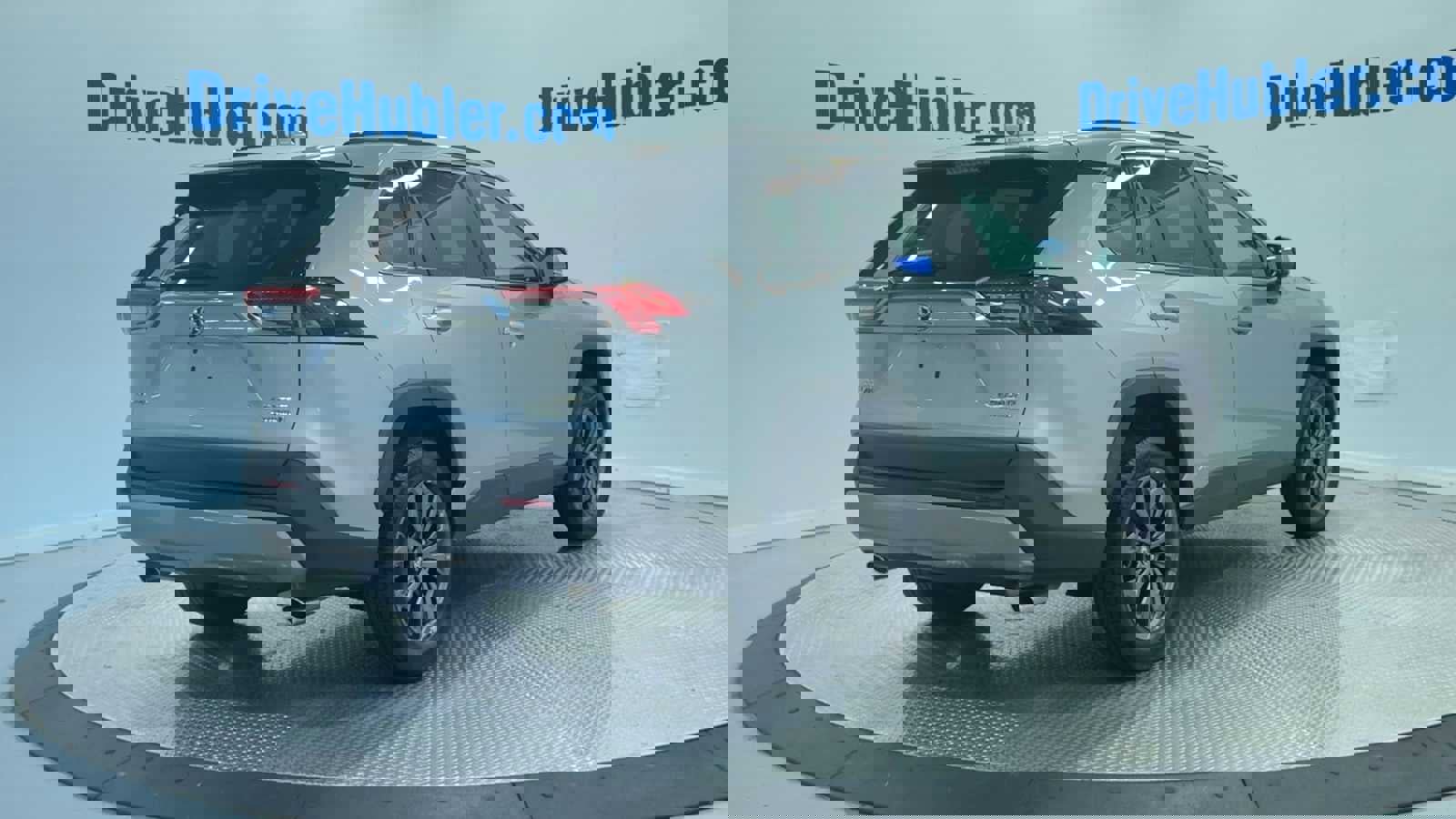 Used 2023 Toyota RAV4 Limited image 8