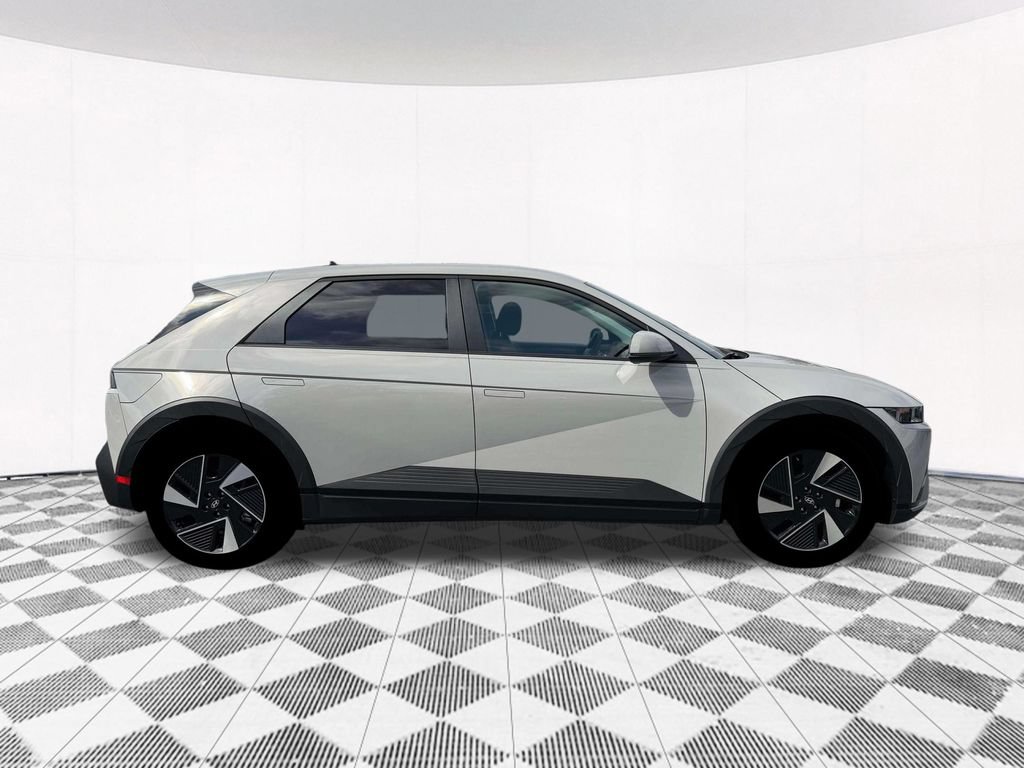 New 2026 Hyundai Ioniq 5 SE AWD/4WD image 13