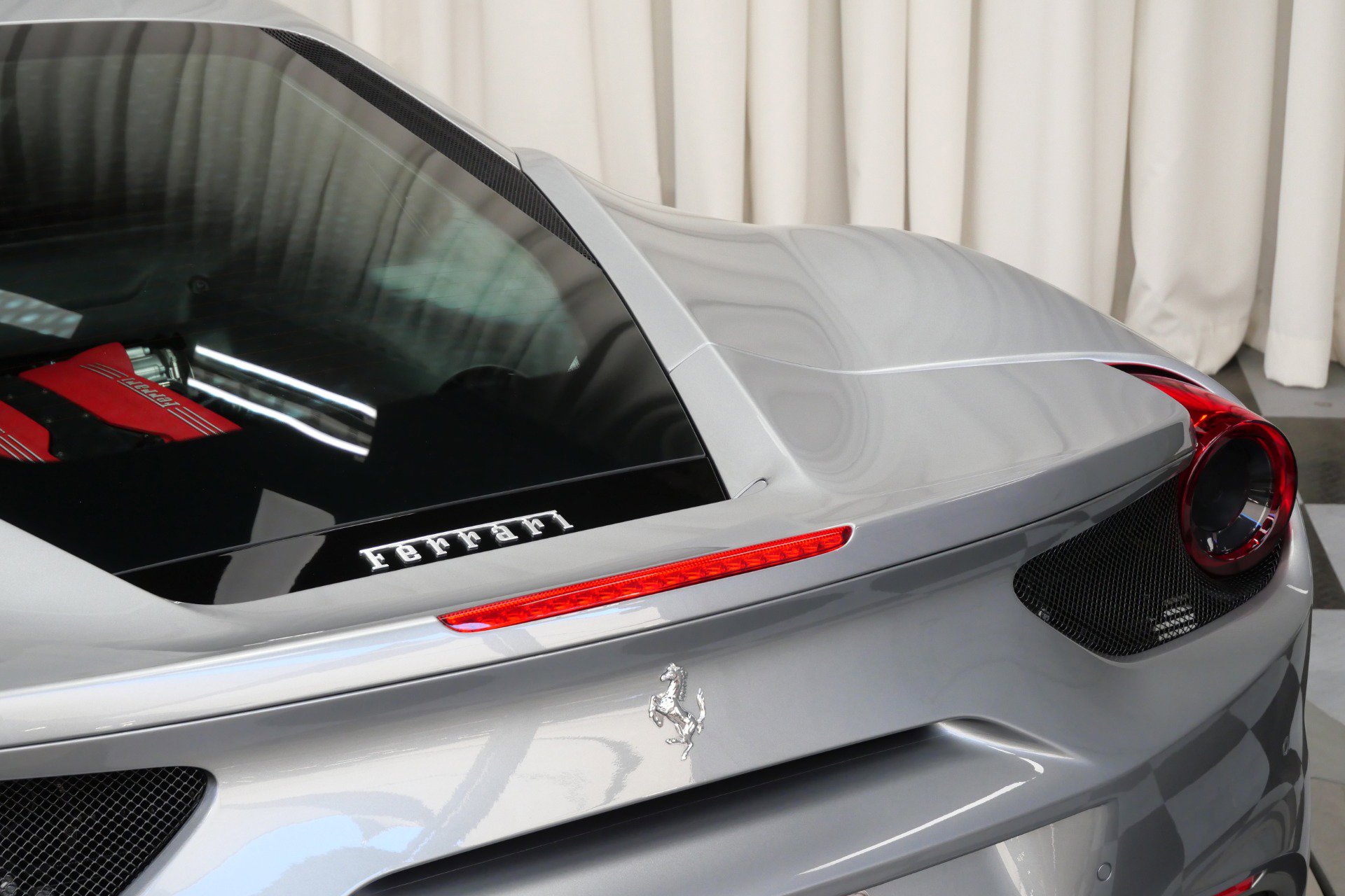 Used 2018 Ferrari 488 GTB image 41