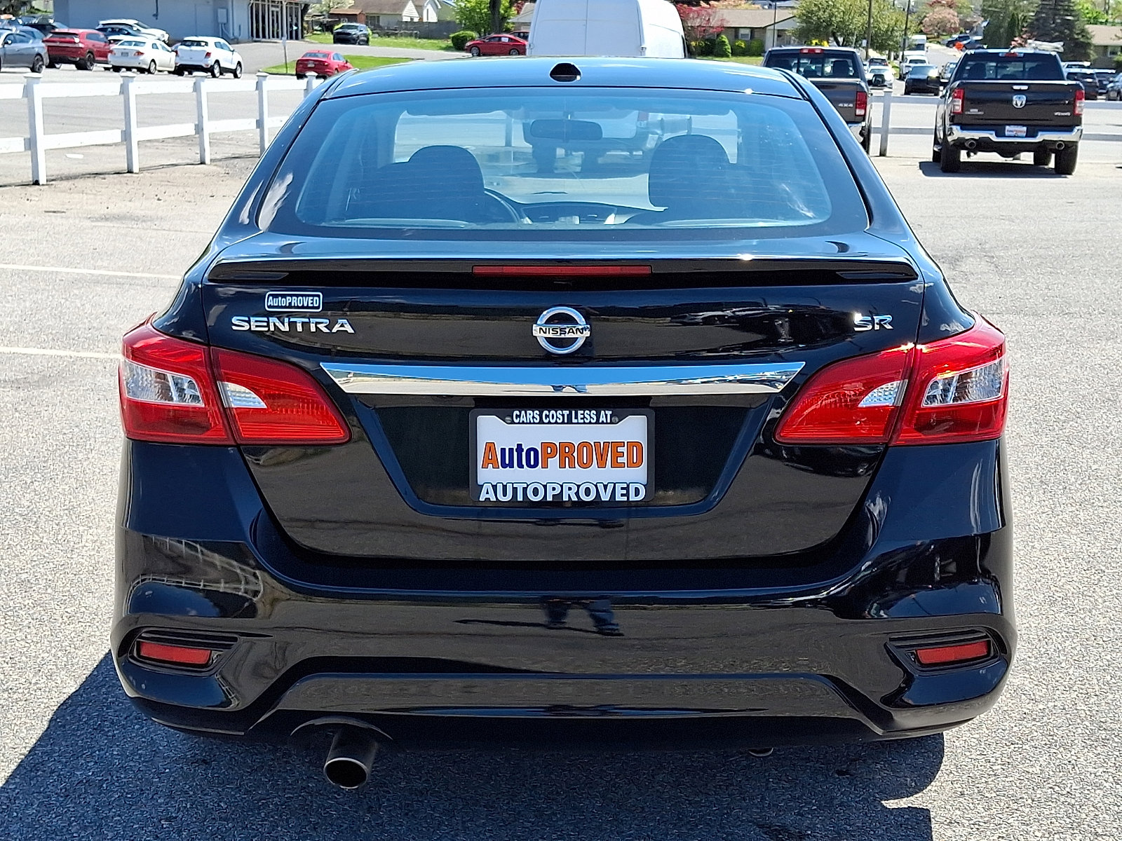 Used 2019 Nissan Sentra SR FWD image 5