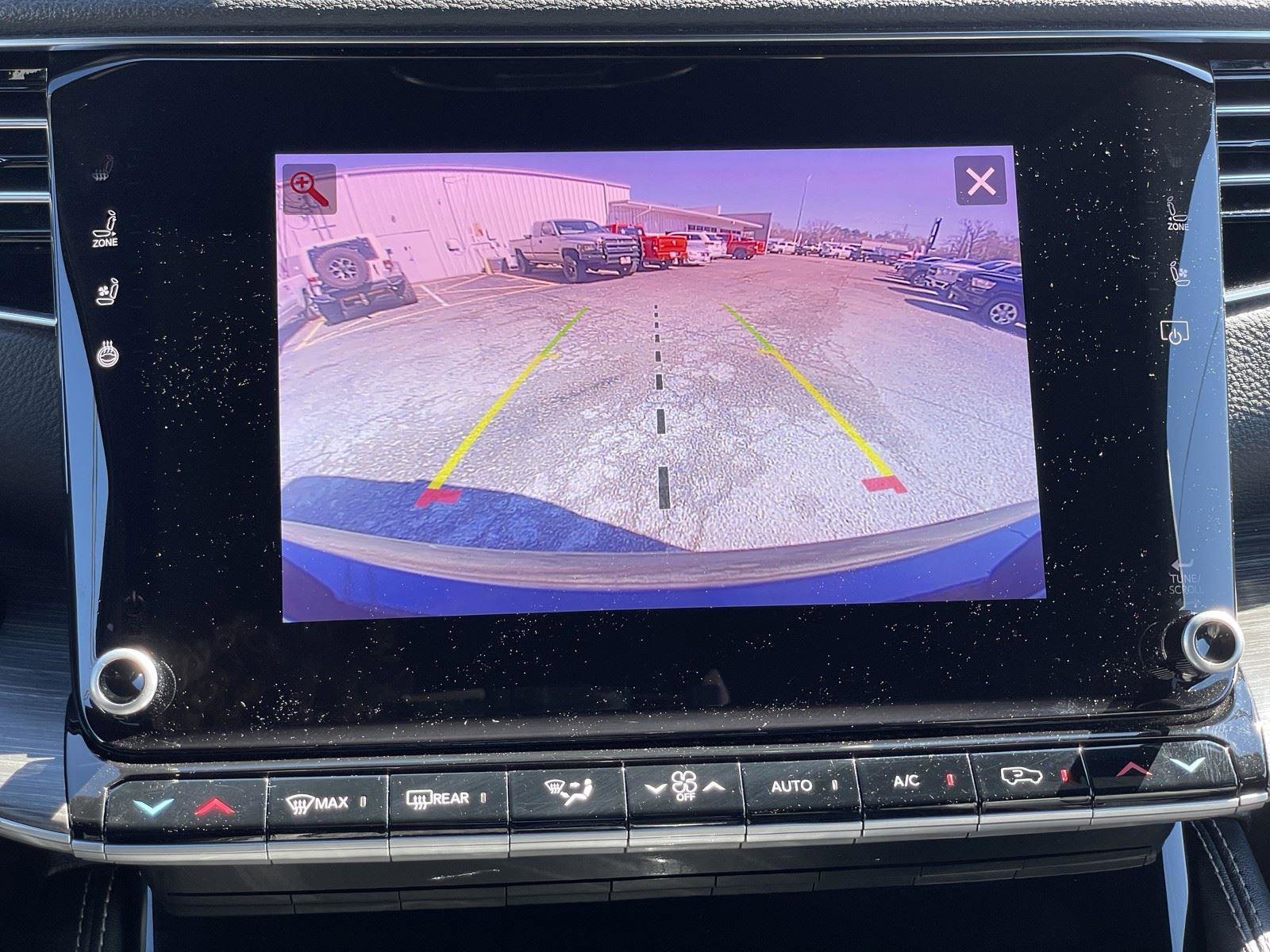 Certified 2024 Jeep Wagoneer Series III image 20