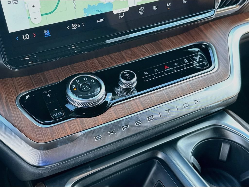 New 2027 Ford Expedition Max King Ranch AWD/4WD image 17