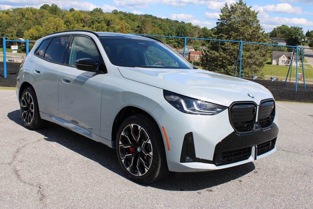 New 2026 BMW X3 M50 w/ Premium Package image 2
