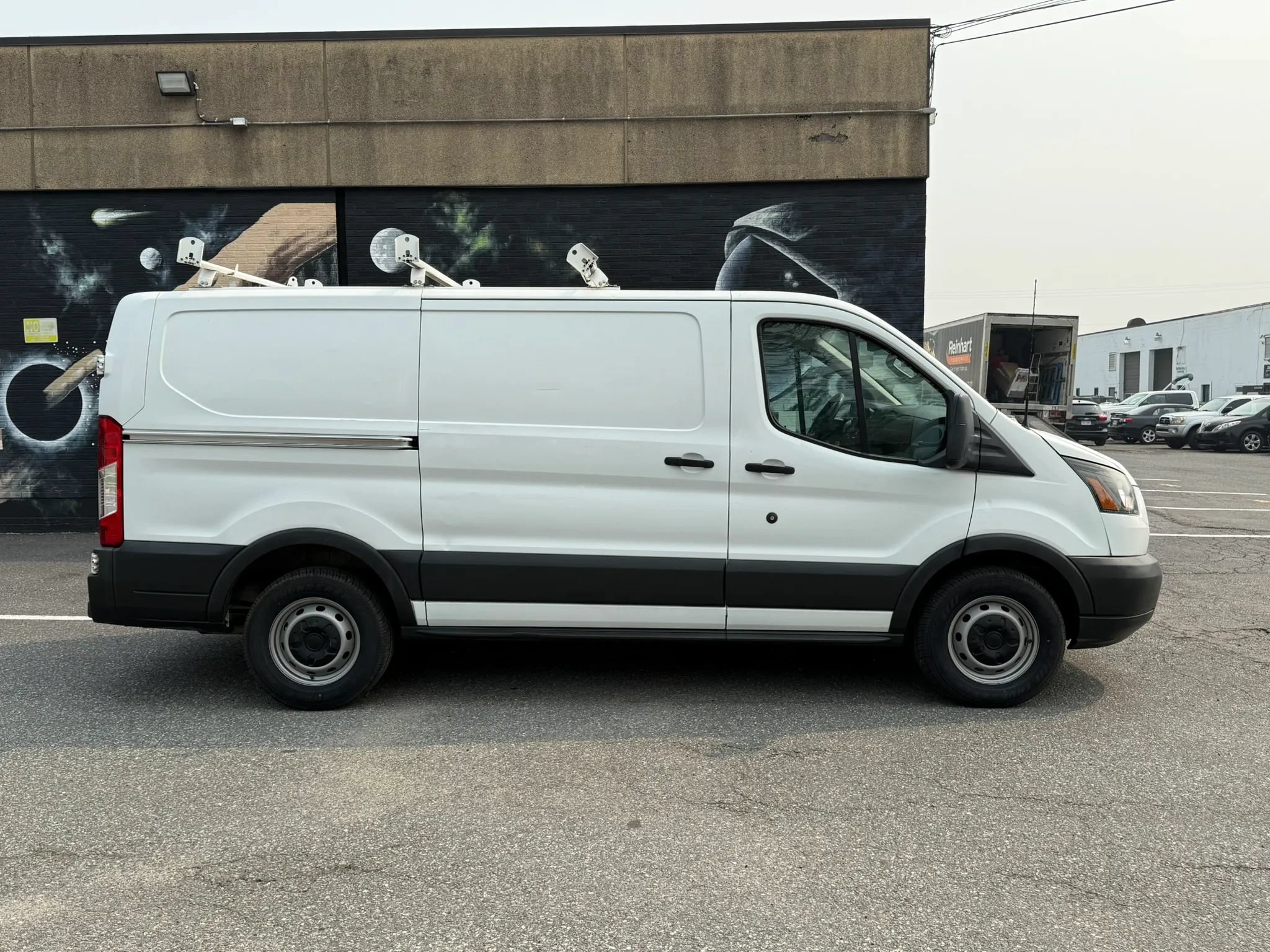 Used 2017 Ford Transit 150 130 Low Roof RWD image 17