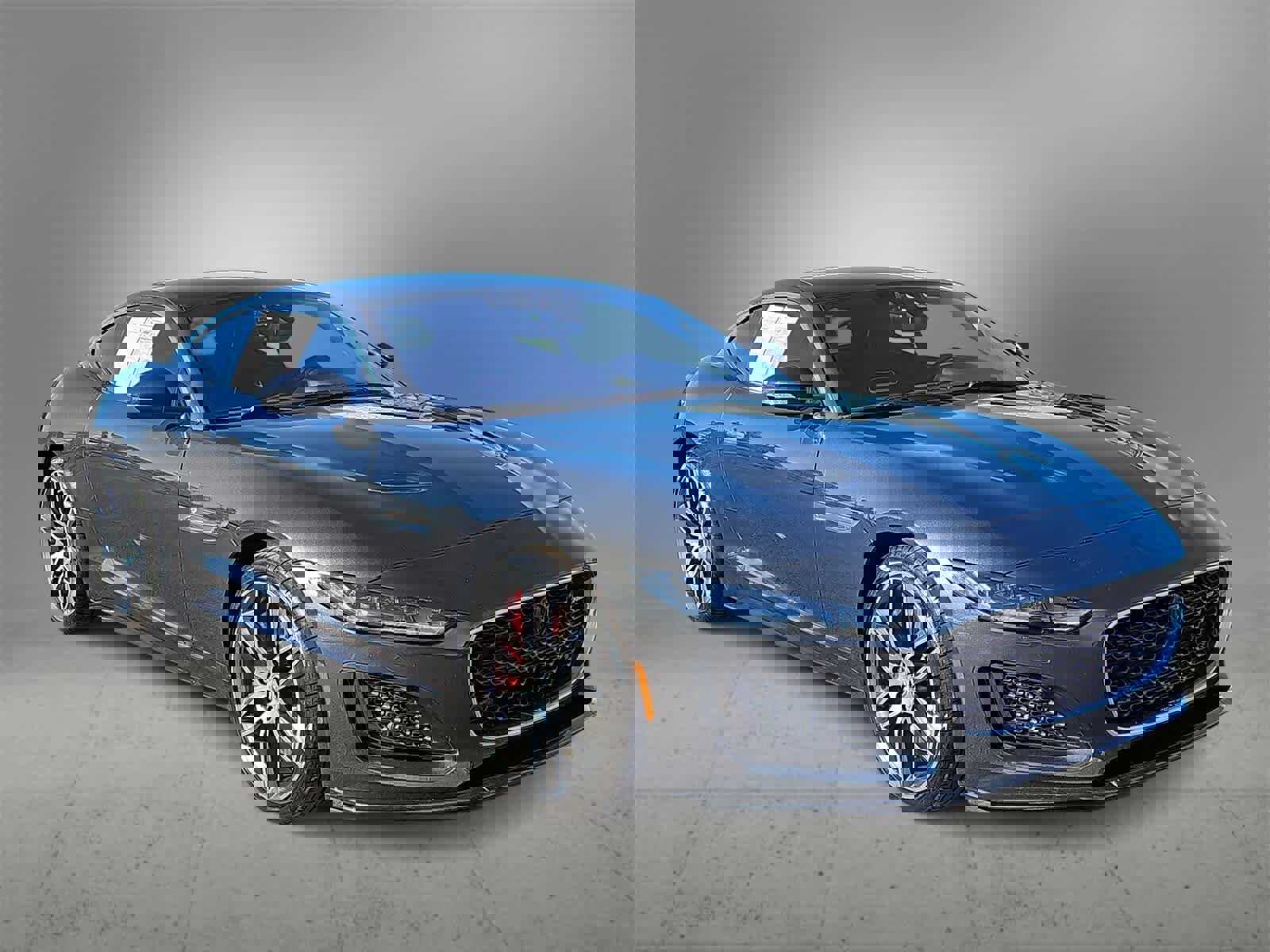 Used 2024 Jaguar F-TYPE R-Dynamic image 2