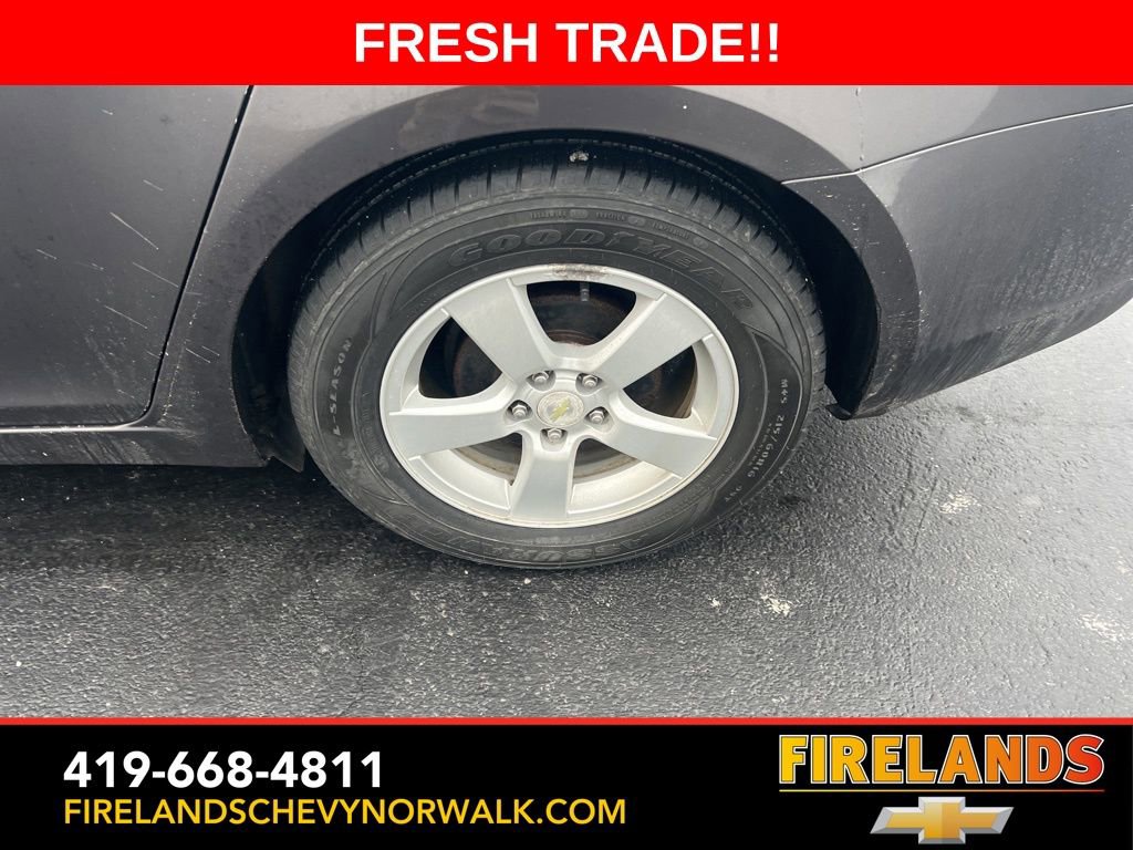 Used 2015 Chevrolet Cruze LT image 19