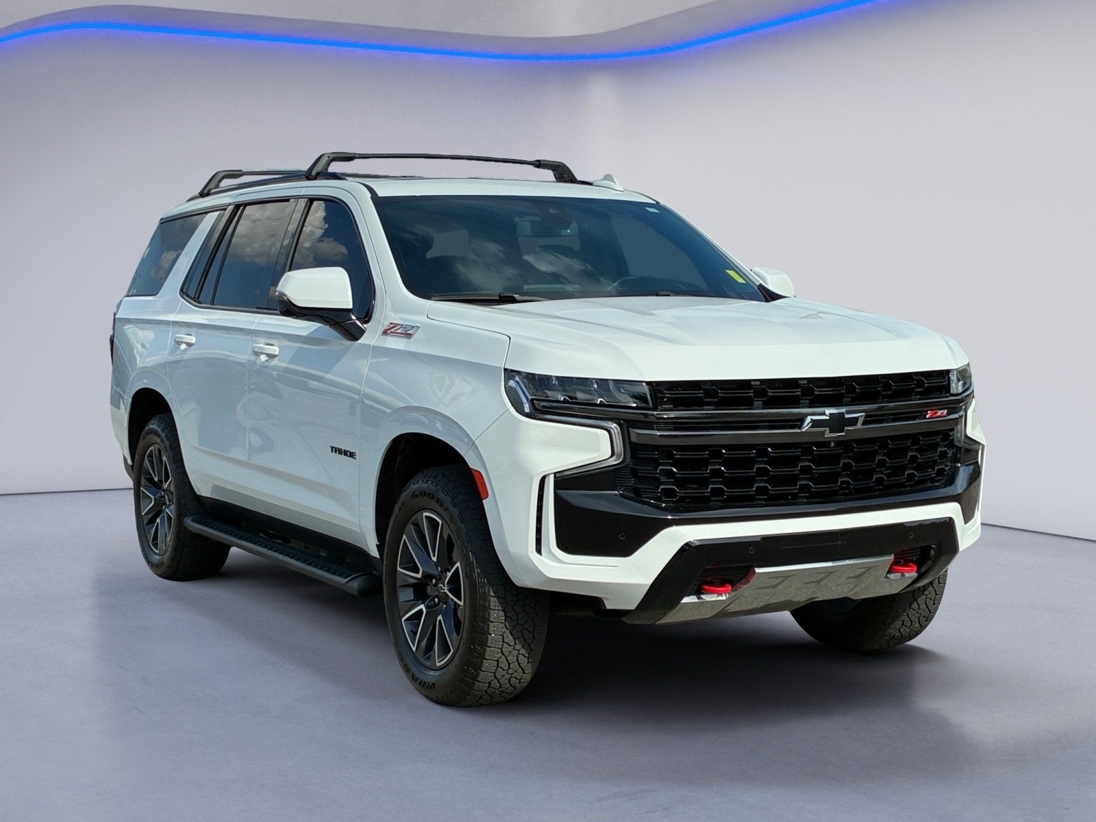 Used 2022 Chevrolet Tahoe Z71 w/ Luxury Package AWD/4WD image 10