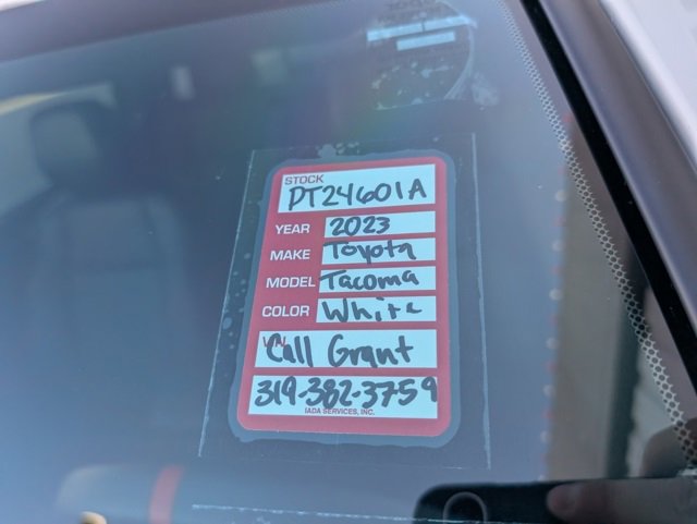 Used 2023 Toyota Tacoma TRD Off-Road image 37