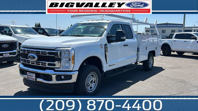 New 2025 Ford F350 XL w/ XL Chrome Package