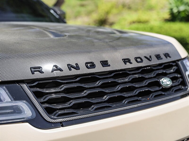 Used 2022 Land Rover Range Rover Sport SVR Carbon Edition AWD/4WD image 11