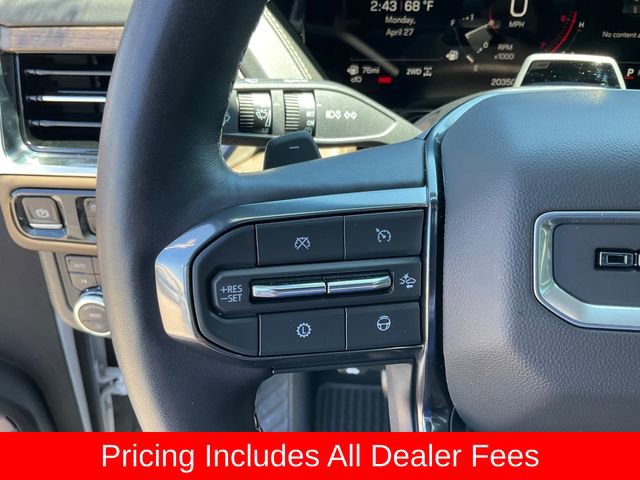 Used 2025 GMC Yukon Denali Ultimate AWD/4WD image 12