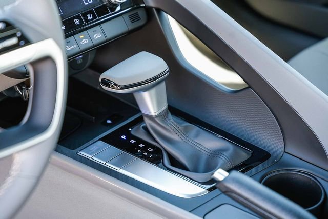 New 2026 Hyundai Elantra Sport FWD image 23