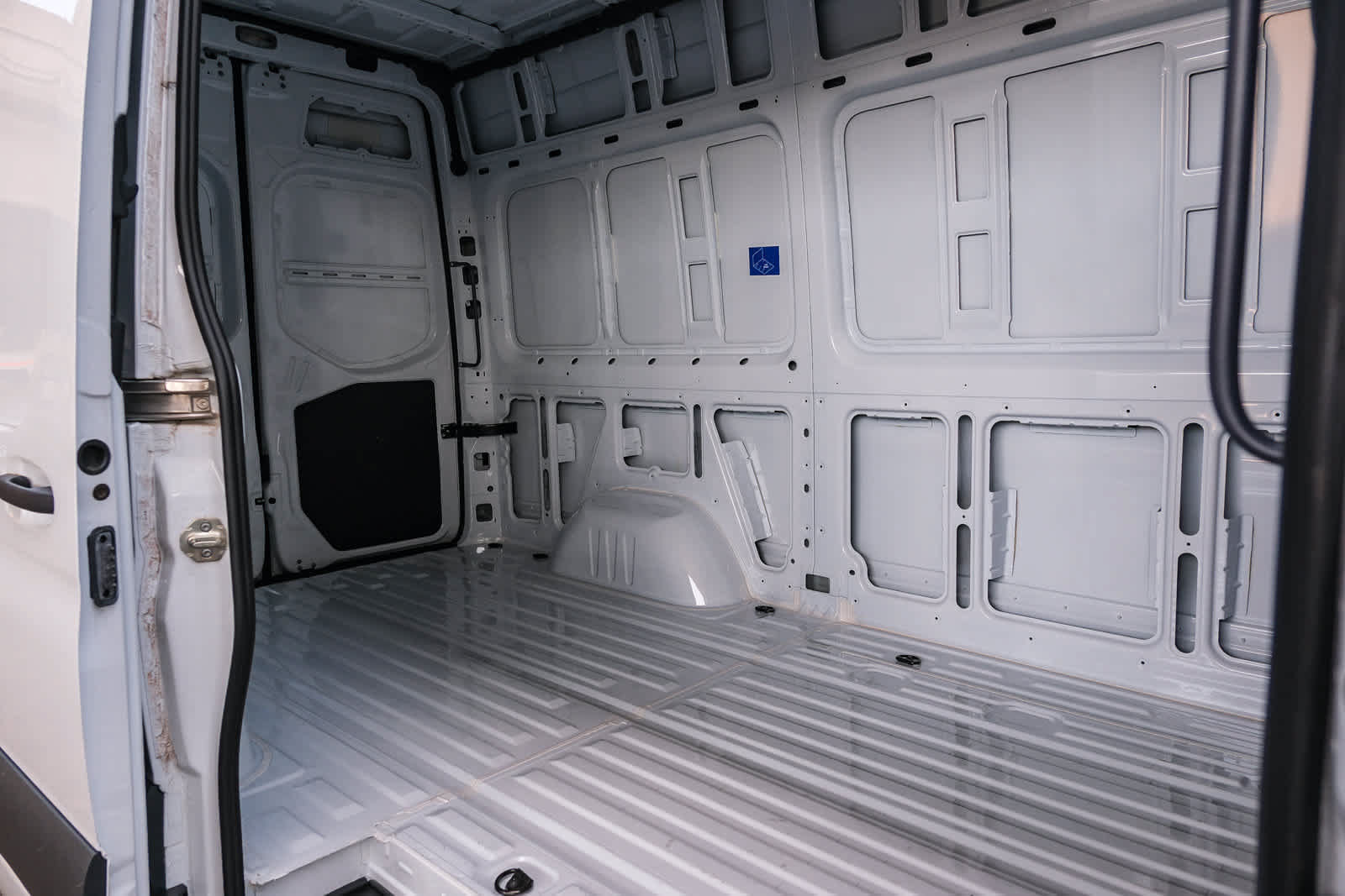 New 2025 Mercedes-Benz Sprinter 2500 image 17