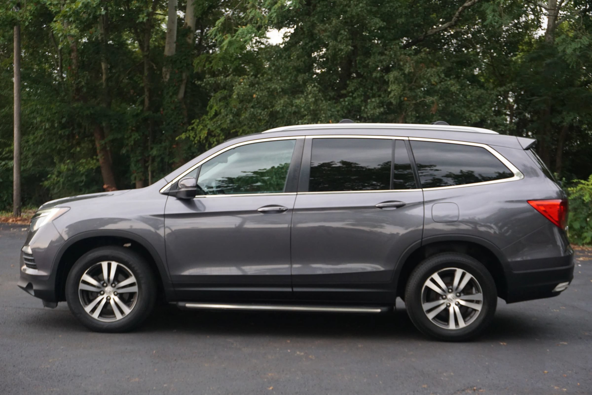 Used 2018 Honda Pilot EX-L image 10