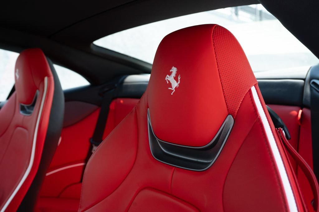 Used 2023 Ferrari Portofino M RWD image 51