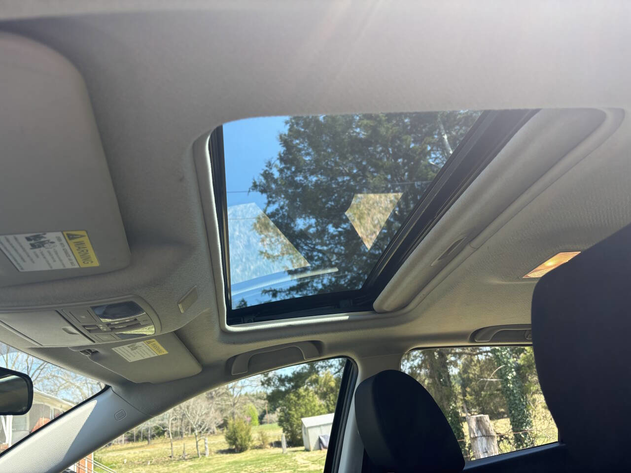 Used 2011 MAZDA MAZDA3 s Sport w/ Tech Pkg image 12