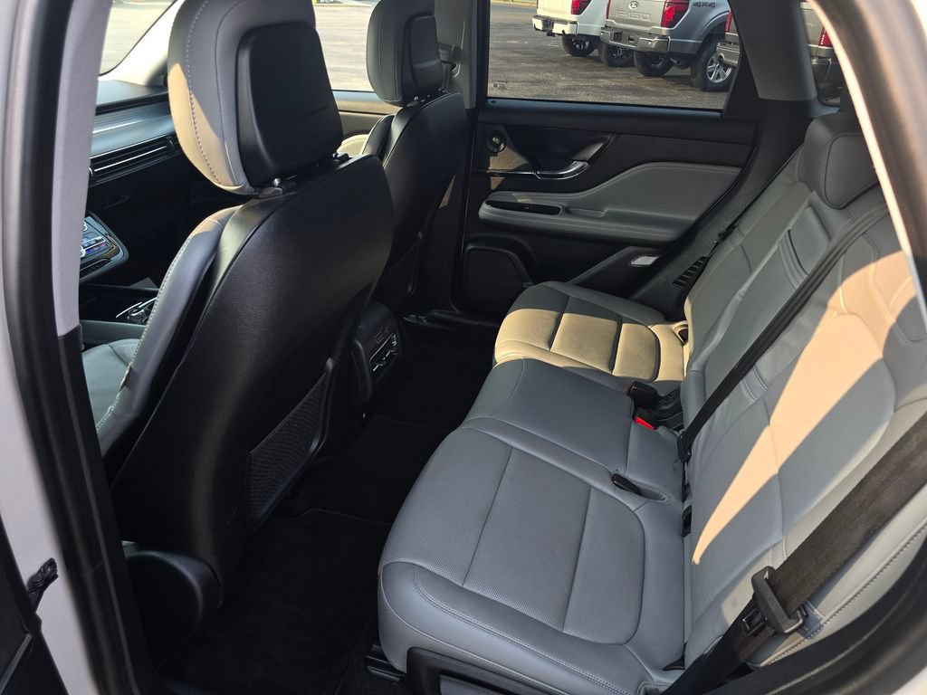 Used 2020 Lincoln Corsair Reserve w/ Equipment Group 201A AWD/4WD image 11