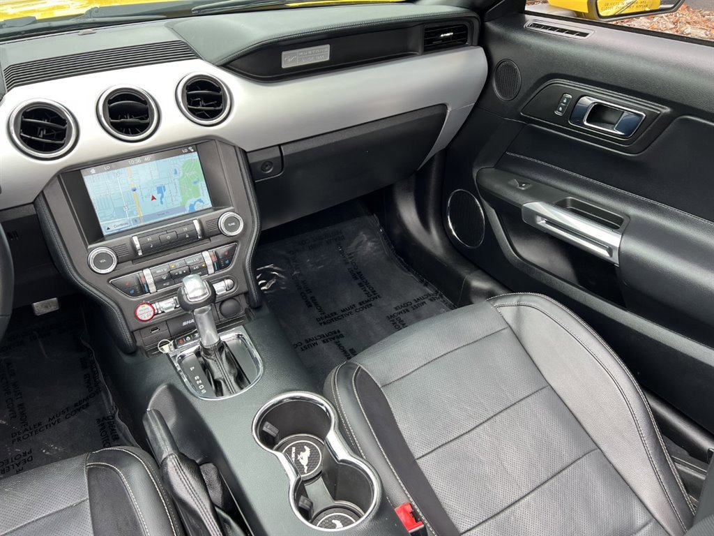 Used 2017 Ford Mustang Premium image 25