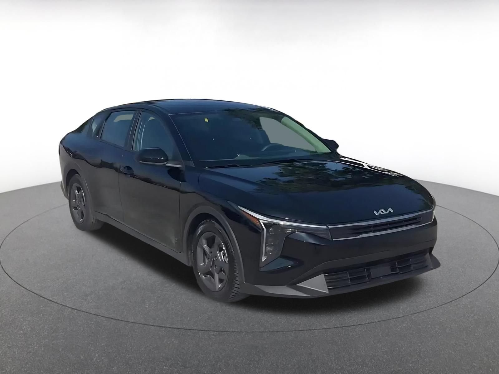 Used 2025 Kia K4 FWD image 3