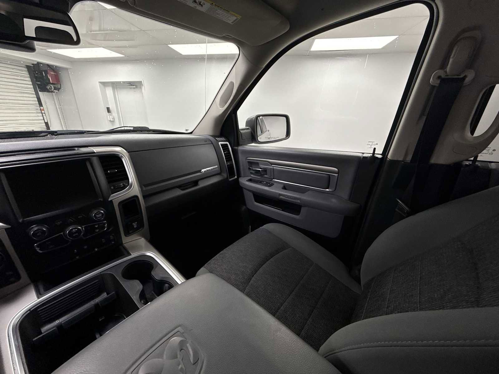 Used 2017 RAM 1500 Big Horn AWD/4WD image 11