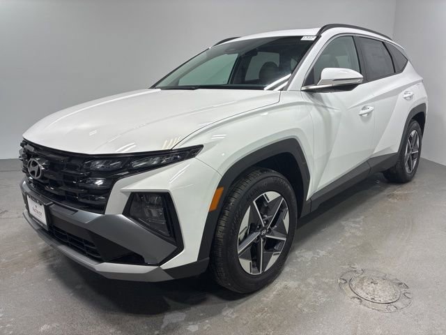 Certified 2025 Hyundai Tucson SEL image 2