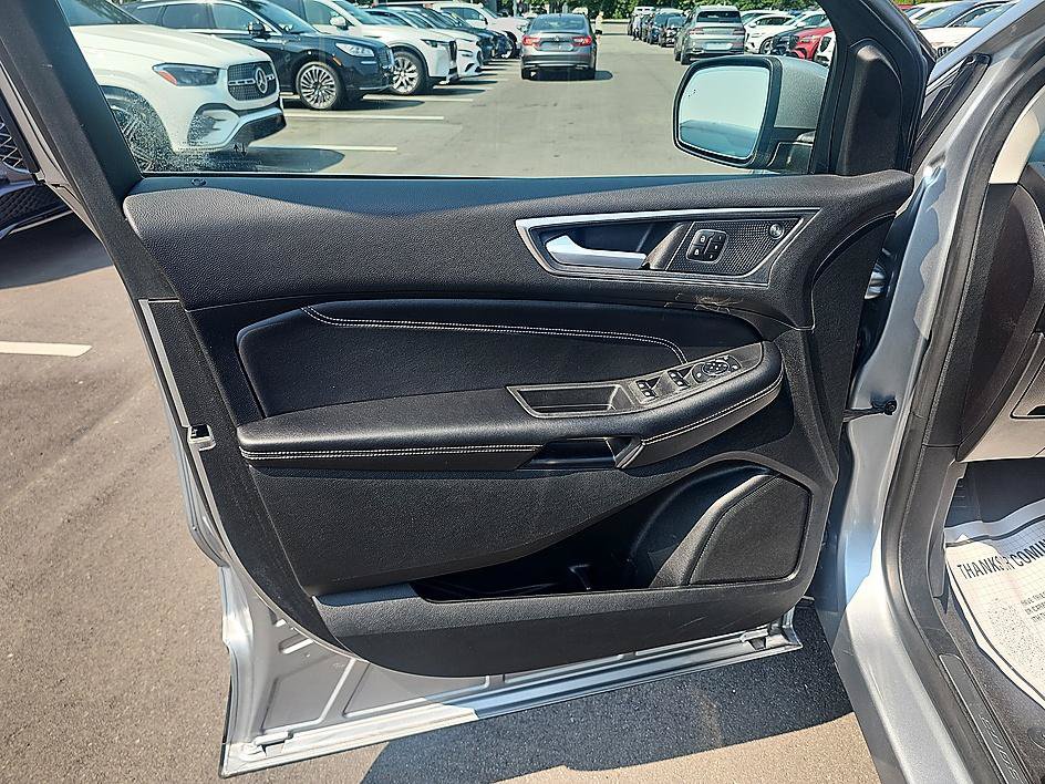 Used 2023 Ford Edge Titanium w/ Equipment Group 301A AWD/4WD image 12