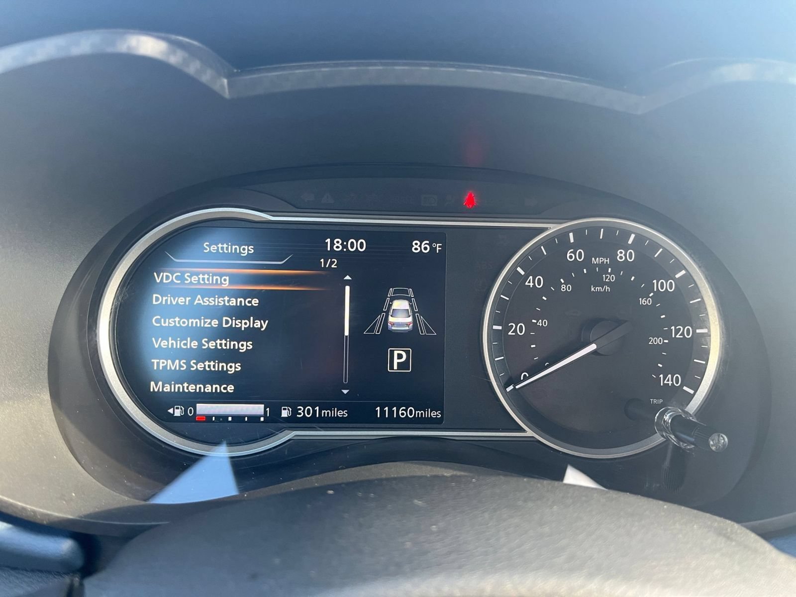Used 2025 Nissan Versa SV FWD image 40