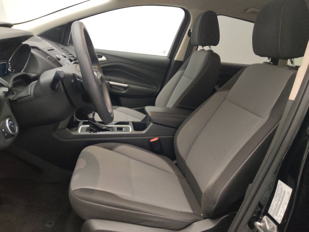 Used 2017 Ford Escape SE image 17