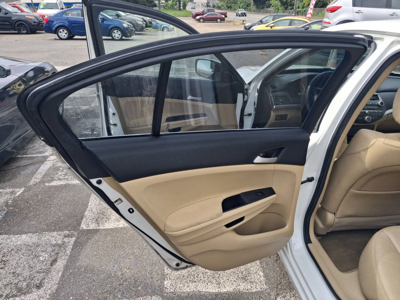 Used 2012 Honda Accord SE image 8