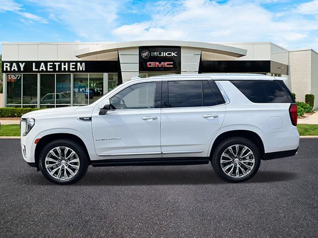 Used 2021 GMC Yukon Denali w/ Denali Premium Package AWD/4WD image 2