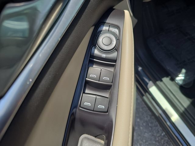 Certified 2019 Buick Enclave Essence w/ Trailering Package, 5000 lbs. FWD image 17