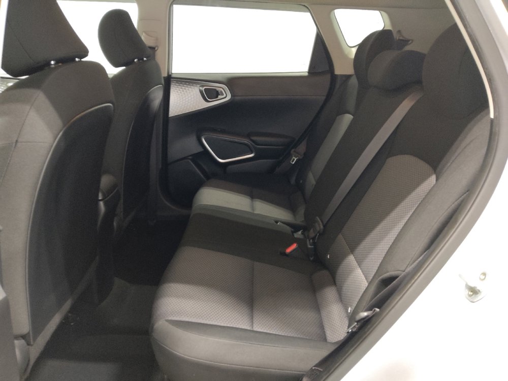 Used 2020 Kia Soul LX image 18