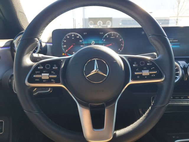 Used 2022 Mercedes-Benz A 220 image 23