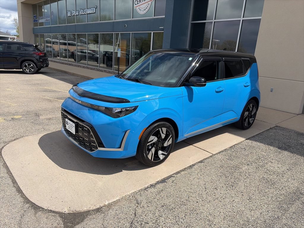 Used 2024 Kia Soul GT-Line FWD image 4