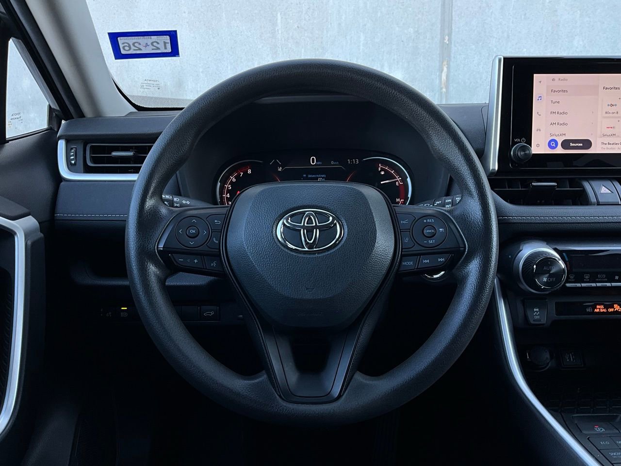 Used 2025 Toyota RAV4 XLE image 33