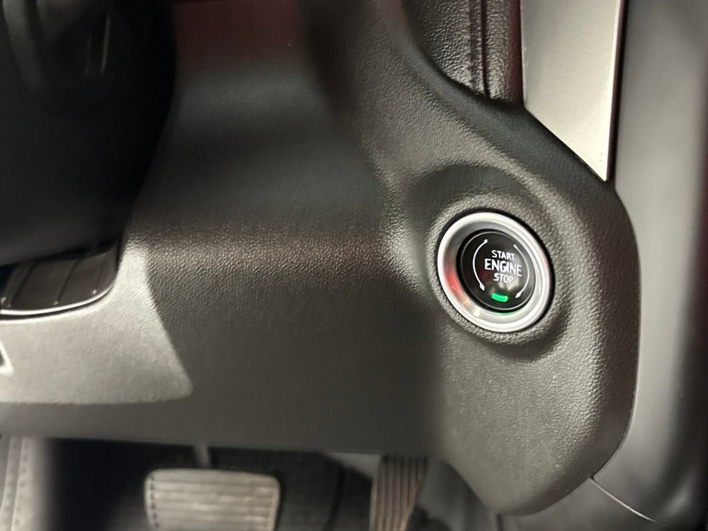 Used 2019 Chevrolet Silverado 1500 LTZ AWD/4WD image 34