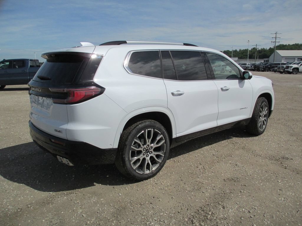 New 2026 GMC Acadia Denali Ultimate AWD/4WD image 5